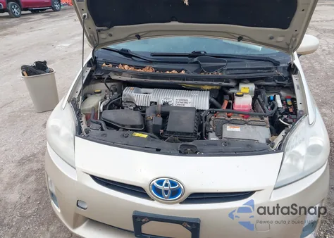 2010 Toyota Prius Ii z USA, uszkodzony, nr VIN JTDKN3DU2A0198784